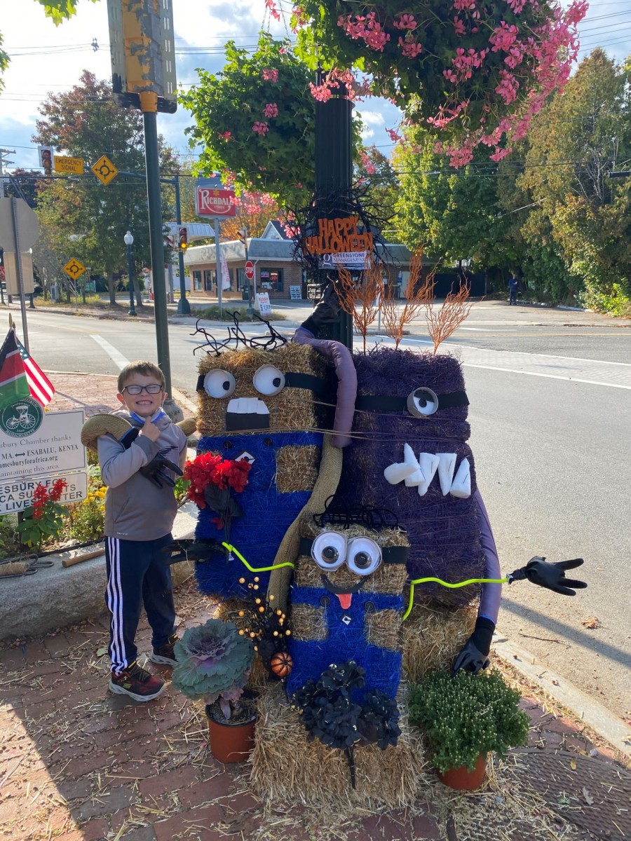 Website Pic Amesbury Scarecrow Contest from 2020 where Monique Griffin created a trio of Minions